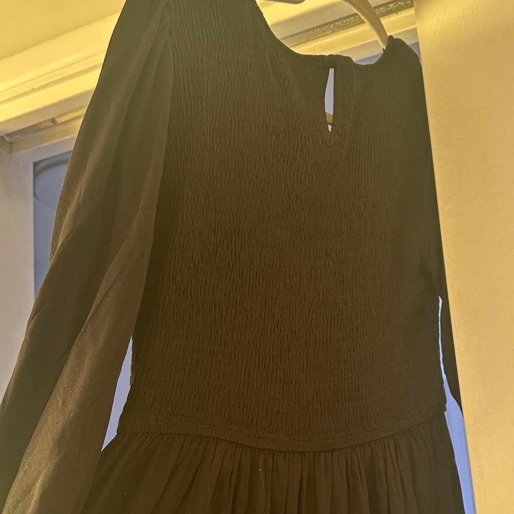 Long sleeve black midi dress size medium. Nwt - Picture 8 of 8